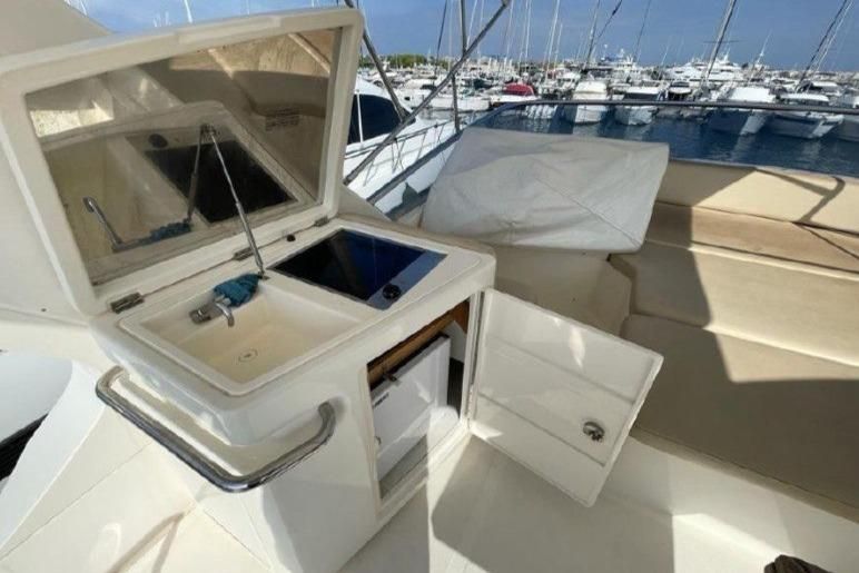 2011 Azimut 53 