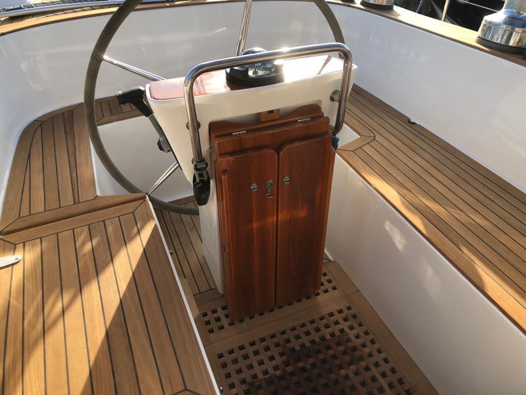 2004 Hallberg-Rassy 48 