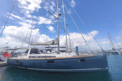 2017 Beneteau Oceanis 48