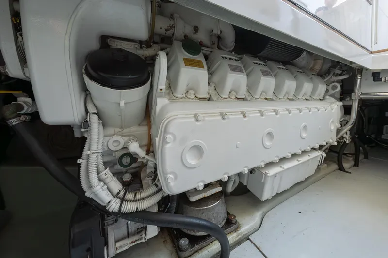 Lu Ella B Yacht Photos Pics port motor detail