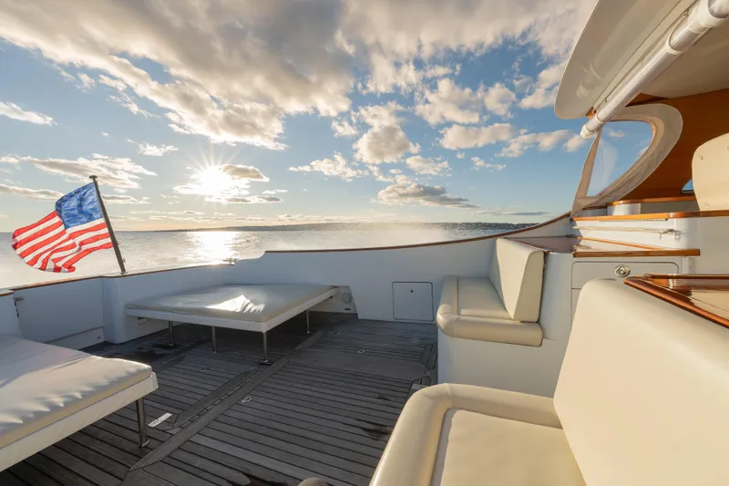 Lu Ella B Yacht Photos Pics aft deck starboardside