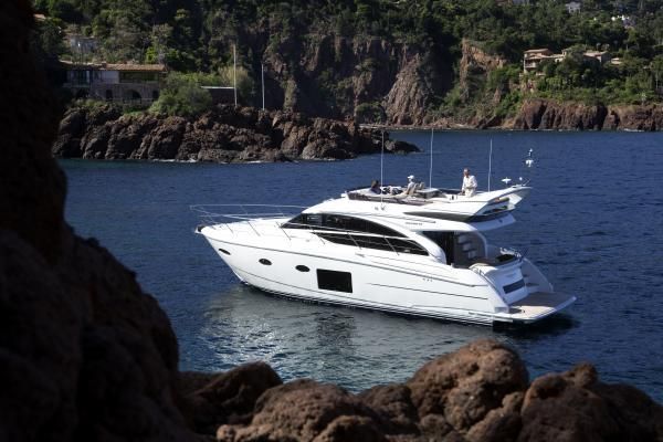 2015 Princess 54 