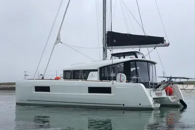 2019 Lagoon 40