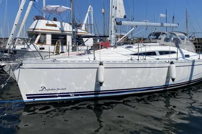 2007 Delphia 33