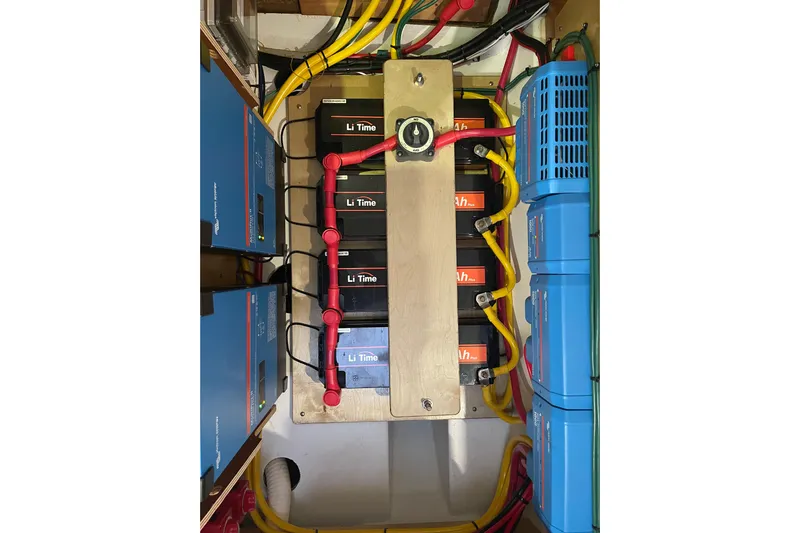 Cecil Yacht Photos Pics Electrical system of a 2014 Lagoon 39 with Li Time batteries and wiring.