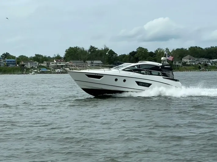  Yacht Photos Pics 2018 Beneteau Gran Turismo 40 - Image 7