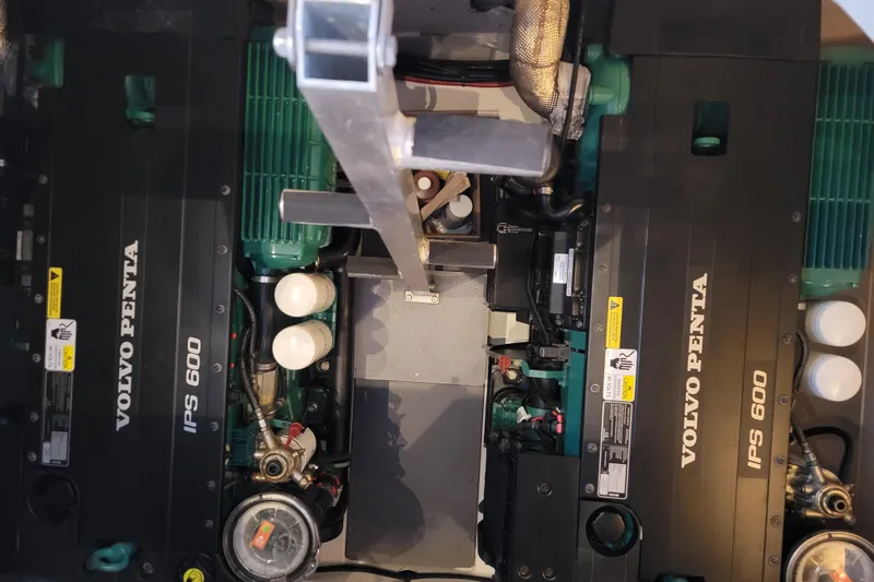 Elles II Yacht Photos Pics Engine room of 2018 Prestige 520 yacht with Volvo Penta IPS 600 engines.