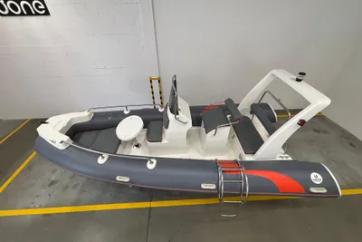 2025 Custom U-520