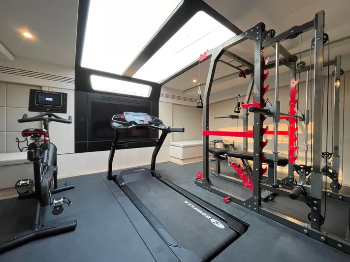 Offshore Carbon-fiber Power Catamaran Yacht Photos Pics 