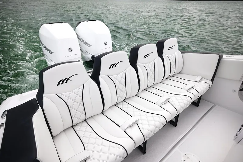  Yacht Photos Pics Manufacturer Provided Image