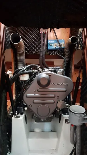  Yacht Photos Pics Beneteau Oceanis 423 clipper