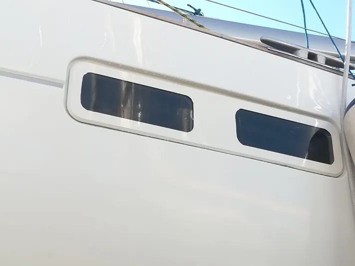  Yacht Photos Pics Beneteau Oceanis 423 clipper