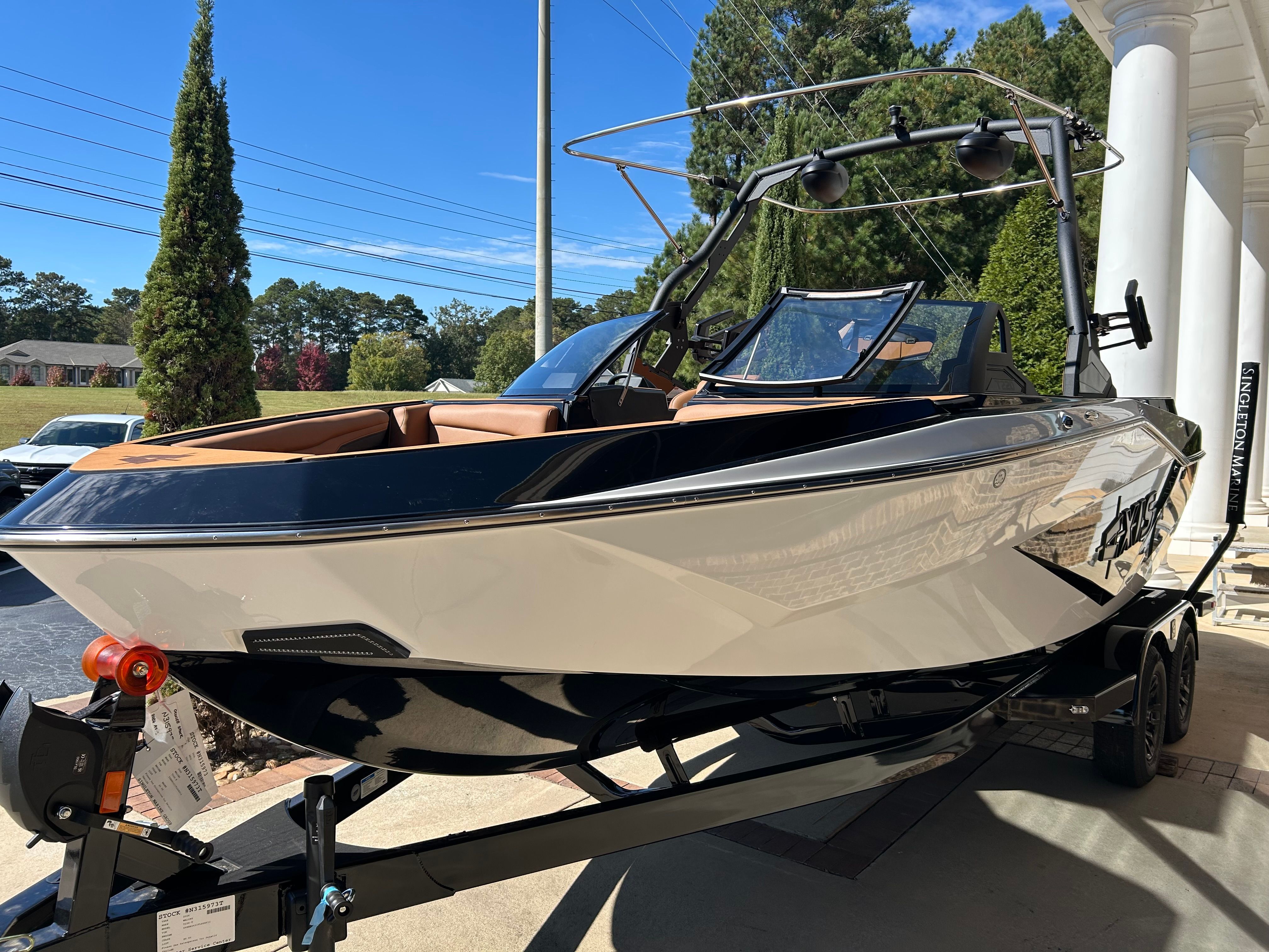 2026 AXIS T220 - Image 3