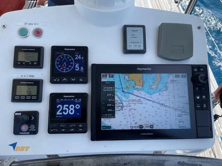 Sapphire II Yacht Photos Pics 