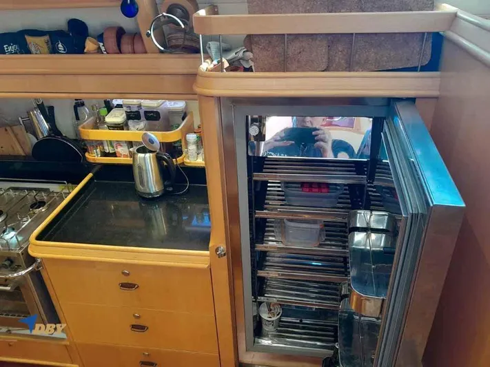 Sapphire II Yacht Photos Pics 