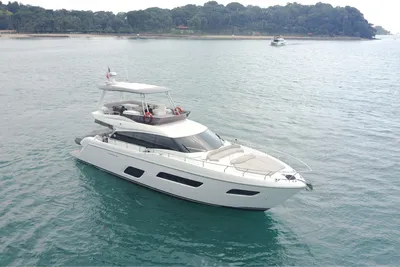 Ferretti Yachts 550