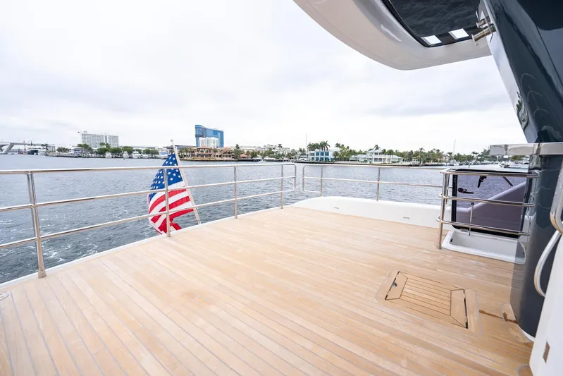 Personal Responsibility Yacht Photos Pics 