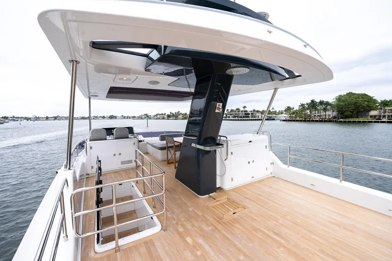 Personal Responsibility Yacht Photos Pics 