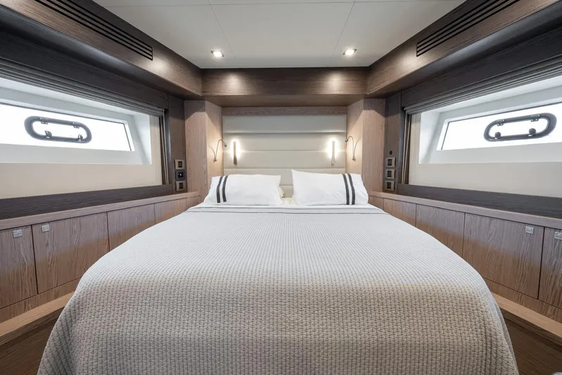 Personal Responsibility Yacht Photos Pics 