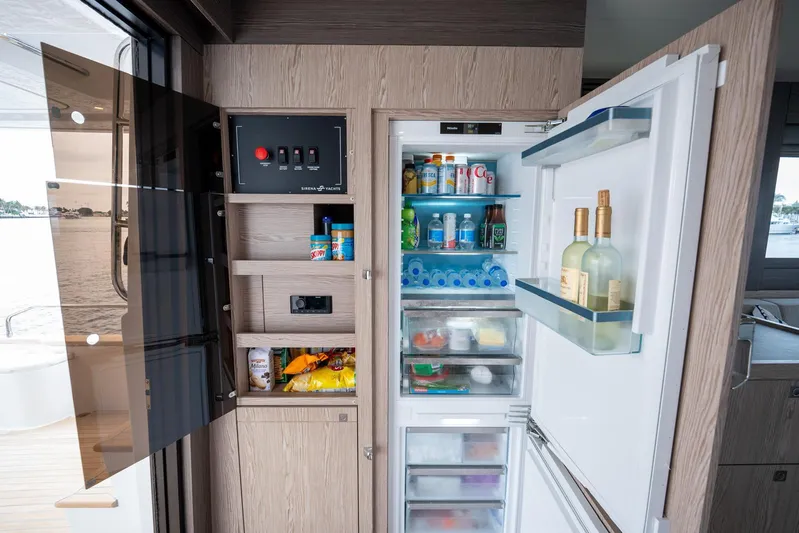 Personal Responsibility Yacht Photos Pics 