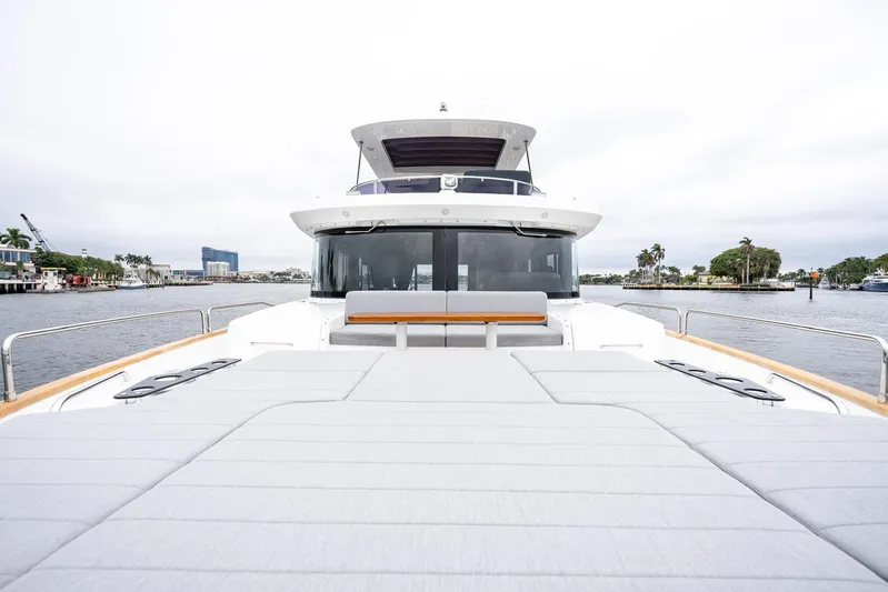 Personal Responsibility Yacht Photos Pics 