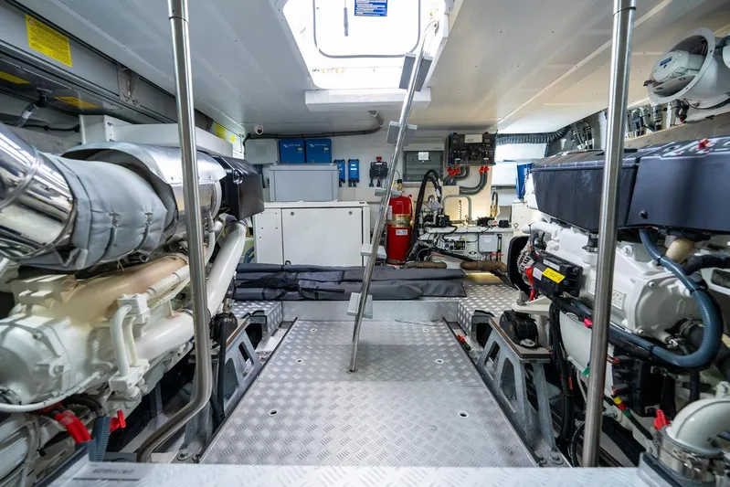 Personal Responsibility Yacht Photos Pics 