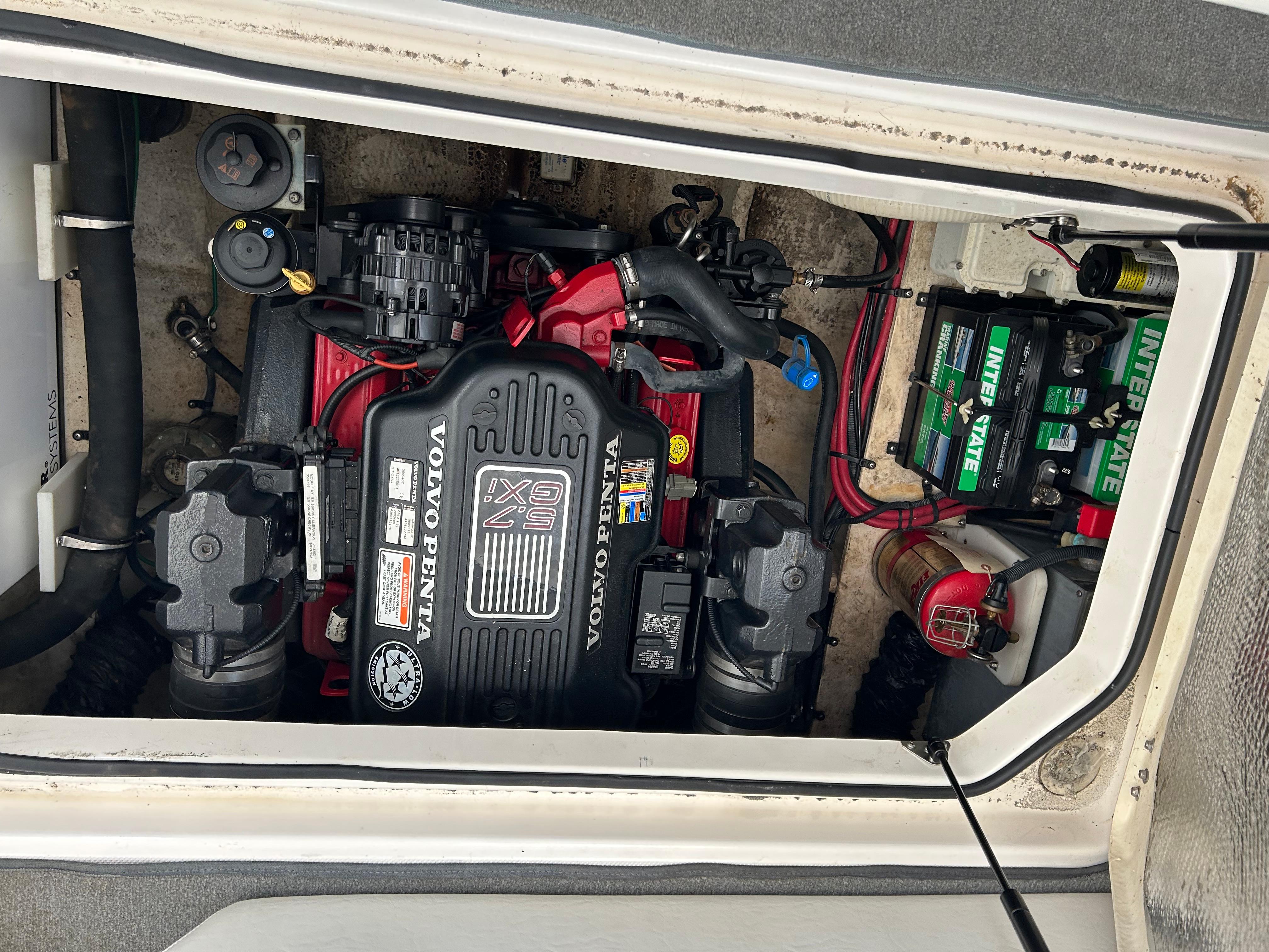 2008 Regal 2665 Commodore Aft Cabin for sale YachtWorld