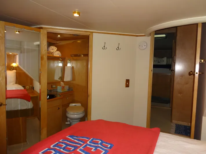 Gypsy Soul Yacht Photos Pics 