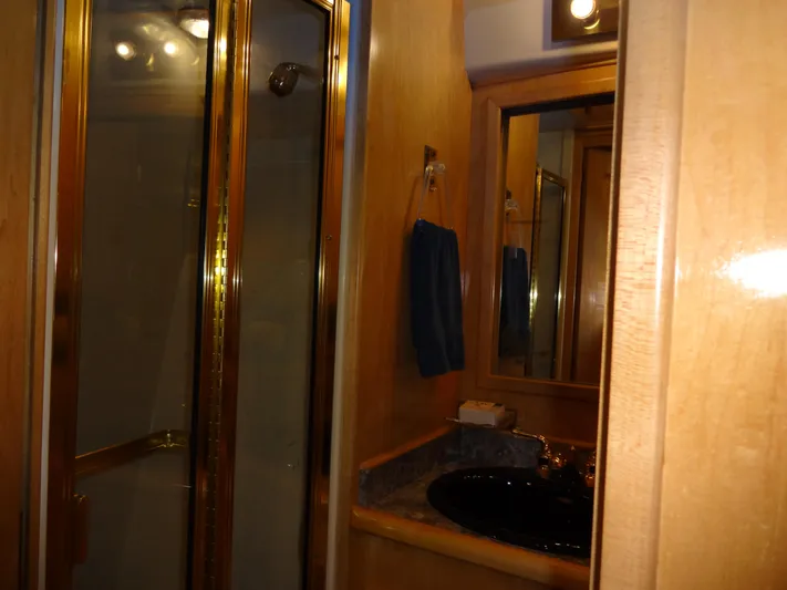 Gypsy Soul Yacht Photos Pics 