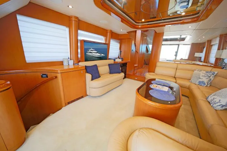 Southern Lady Yacht Photos Pics 2006 Horizon E73 - Image 25