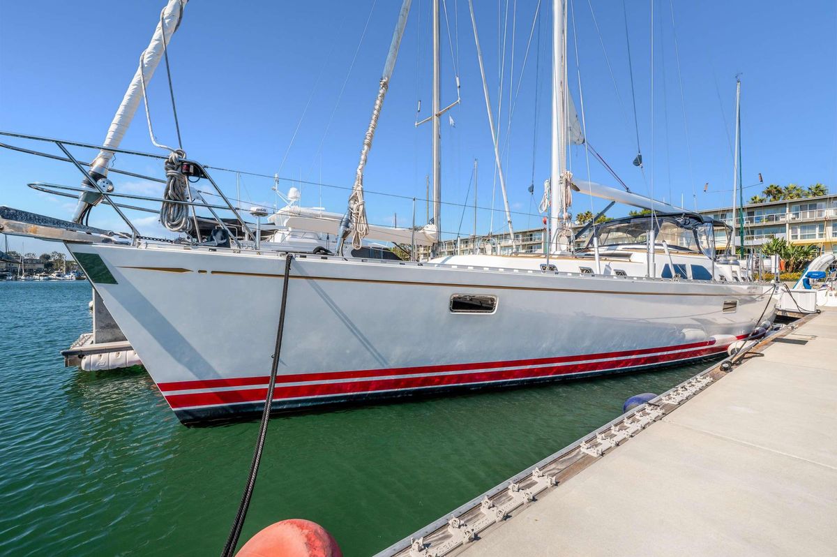 2006 Hylas 70 