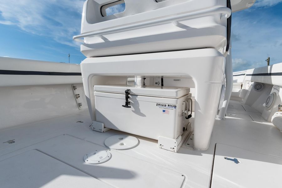2015 Intrepid 327 Center Console