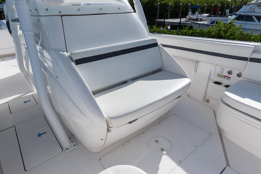2015 Intrepid 327 Center Console