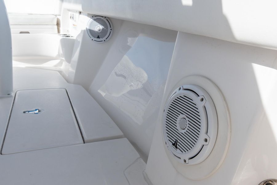 2015 Intrepid 327 Center Console