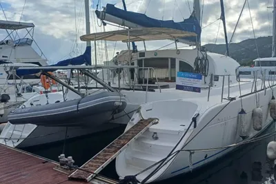 Lagoon 380