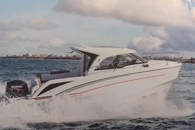 2017 Beneteau Antares 8 OB