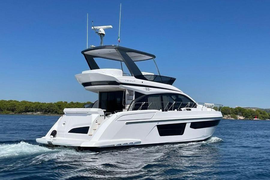 Azimut Fly 53