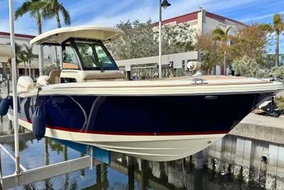 Chris-Craft Catalina 28