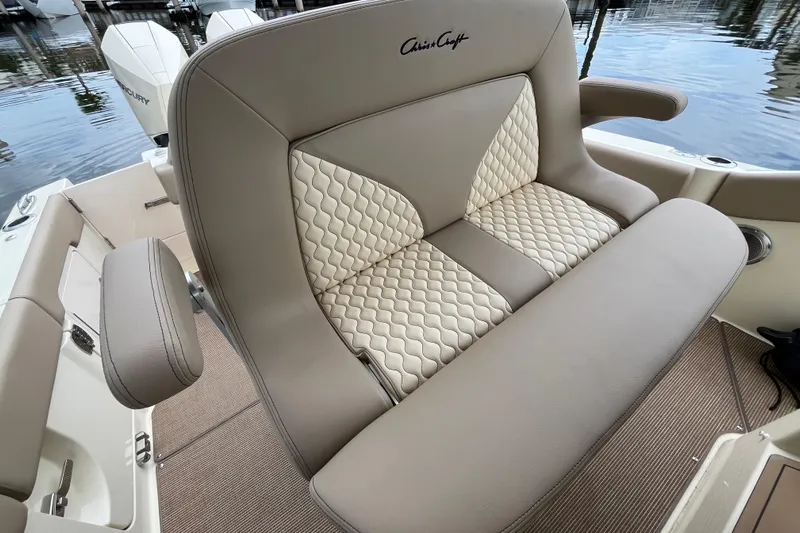  Yacht Photos Pics Luxurious seating on 2025 Chris-Craft Catalina 28 boat, featuring elegant quilted upholstery.