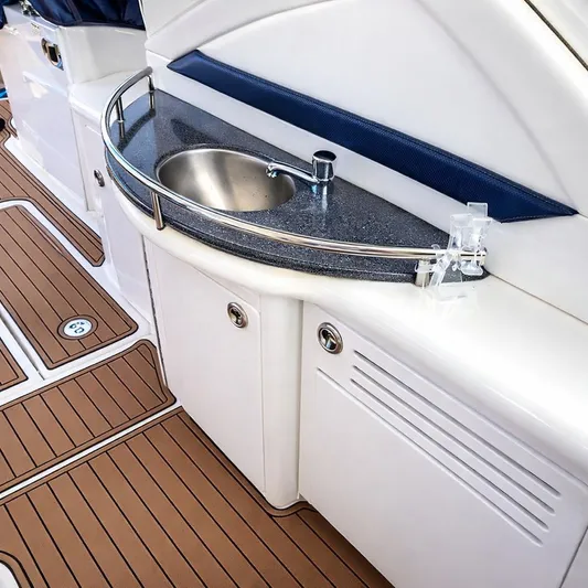 Good Trouble Yacht Photos Pics Cockpit Wet Bar & Sink