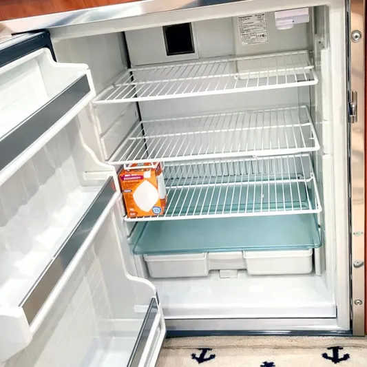 Good Trouble Yacht Photos Pics Galley - Refrigerator