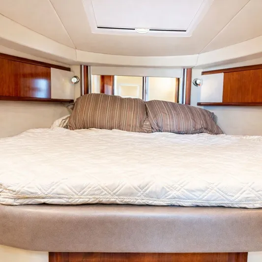 Good Trouble Yacht Photos Pics Forward StateRoom