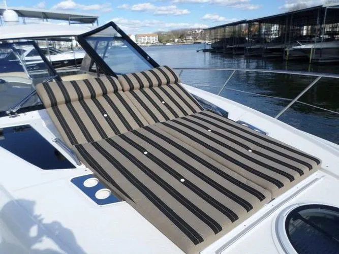 As Good As It Gets Yacht Photos Pics 2012 Regal 42 Sport Coupe - Image 13