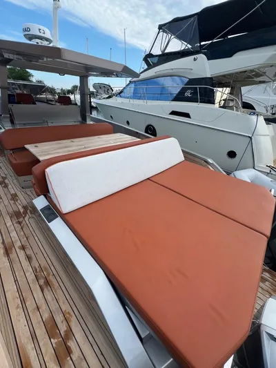 Argento Yacht Photos Pics 