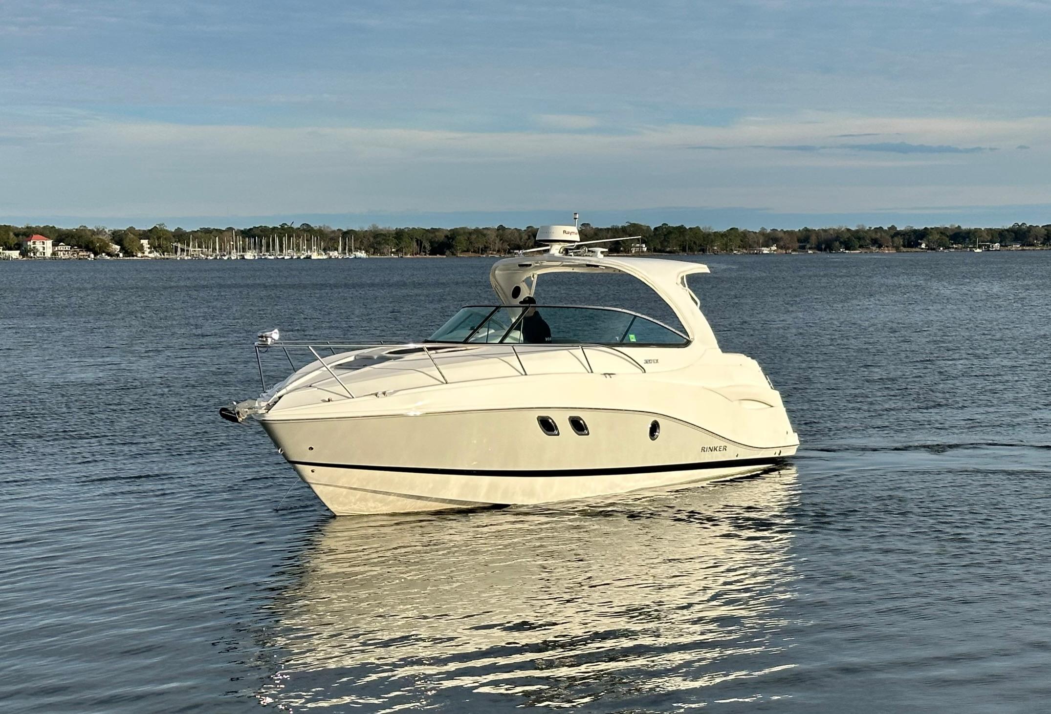 2018 Rinker 320 EX Express Cruiser for sale YachtWorld