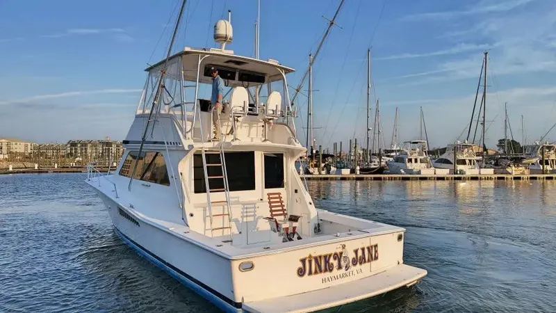  Yacht Photos Pics 1998 Viking 47 Convertible - Image 11
