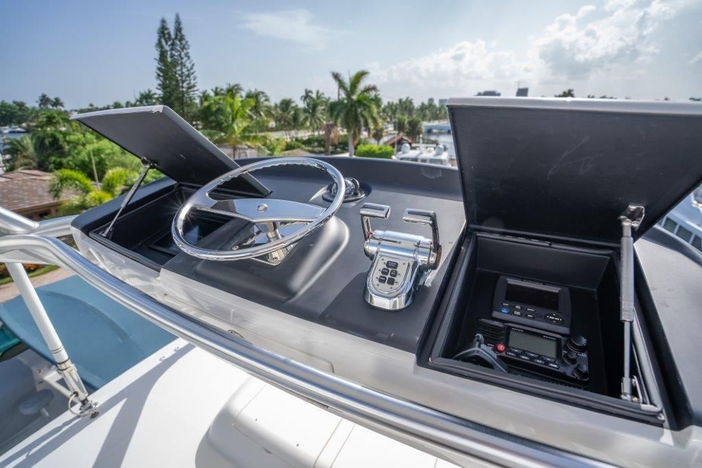 2015 Viking 66 