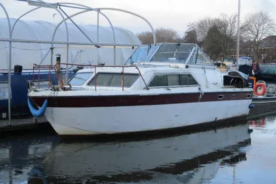 1982 Chris-Craft American Motor Cruiser 'VELIA MARY'