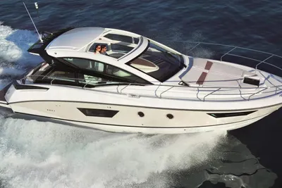 2016 Beneteau Gran Turismo 40