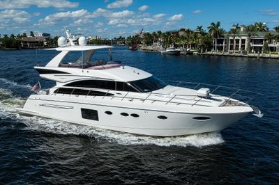 Yacht